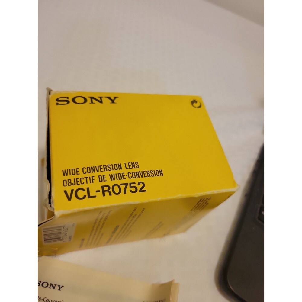 Sony VCL R0752 Lens (VCL-R0752) In Box Pre-owned - Picture 8 of 9